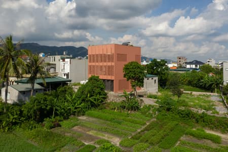 CUBE (Creative Usage of Bricks & Earth)